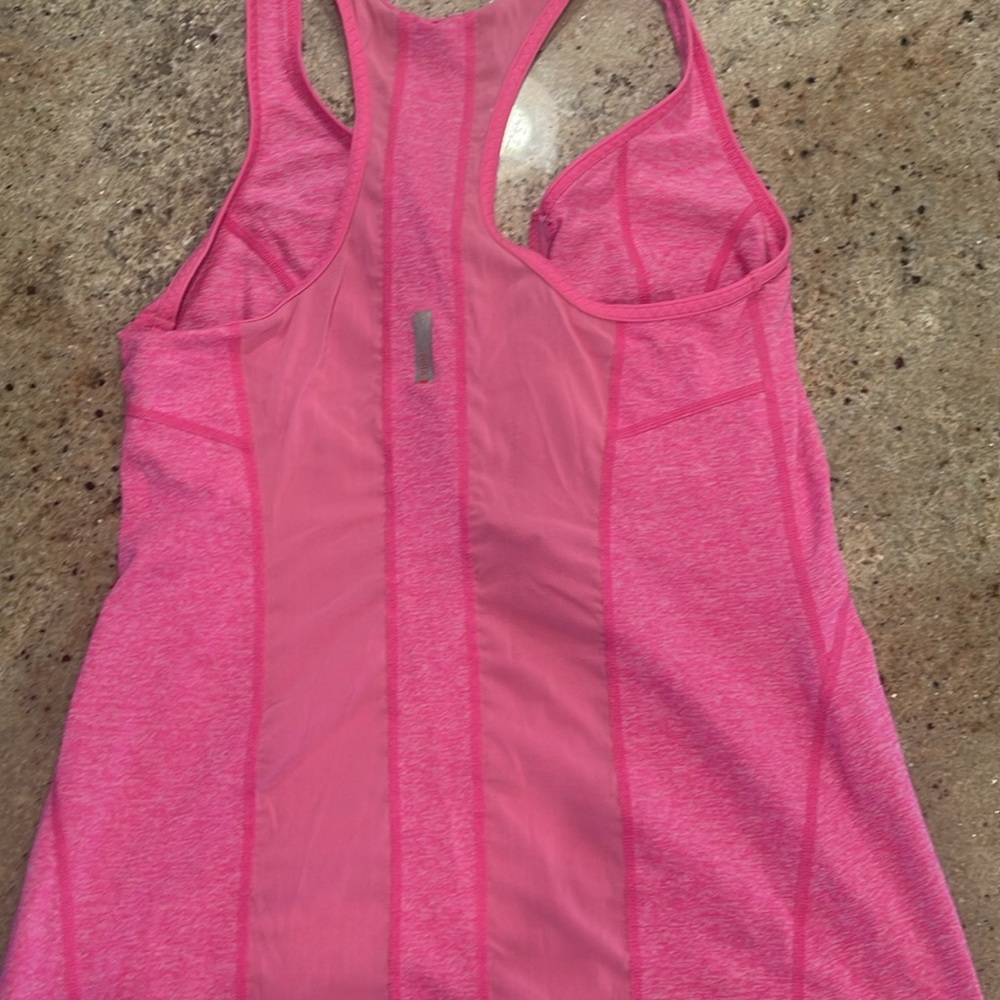 Workout tank - Picture 4 of 4